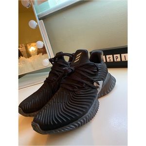 Adidas Alpha Bounce women size 8!